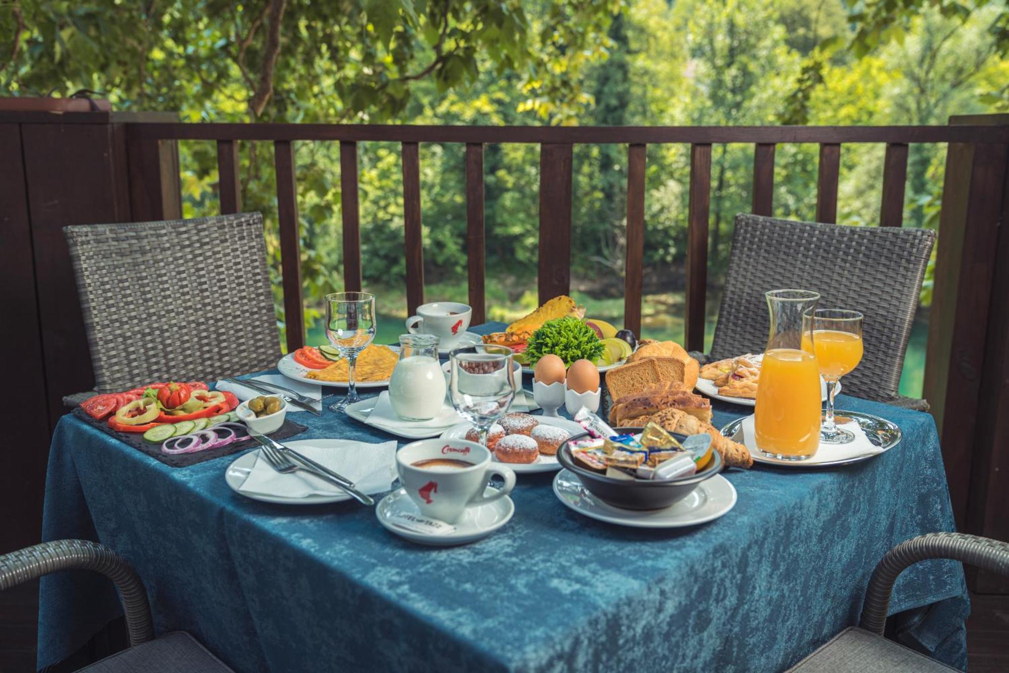 Hotel Tazz - River Front Oasis Collection Bihać Eksteriør billede